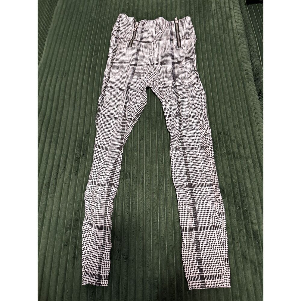 Black White Houndstooth Plaid Skinny Pants — Dual Zip Pockets